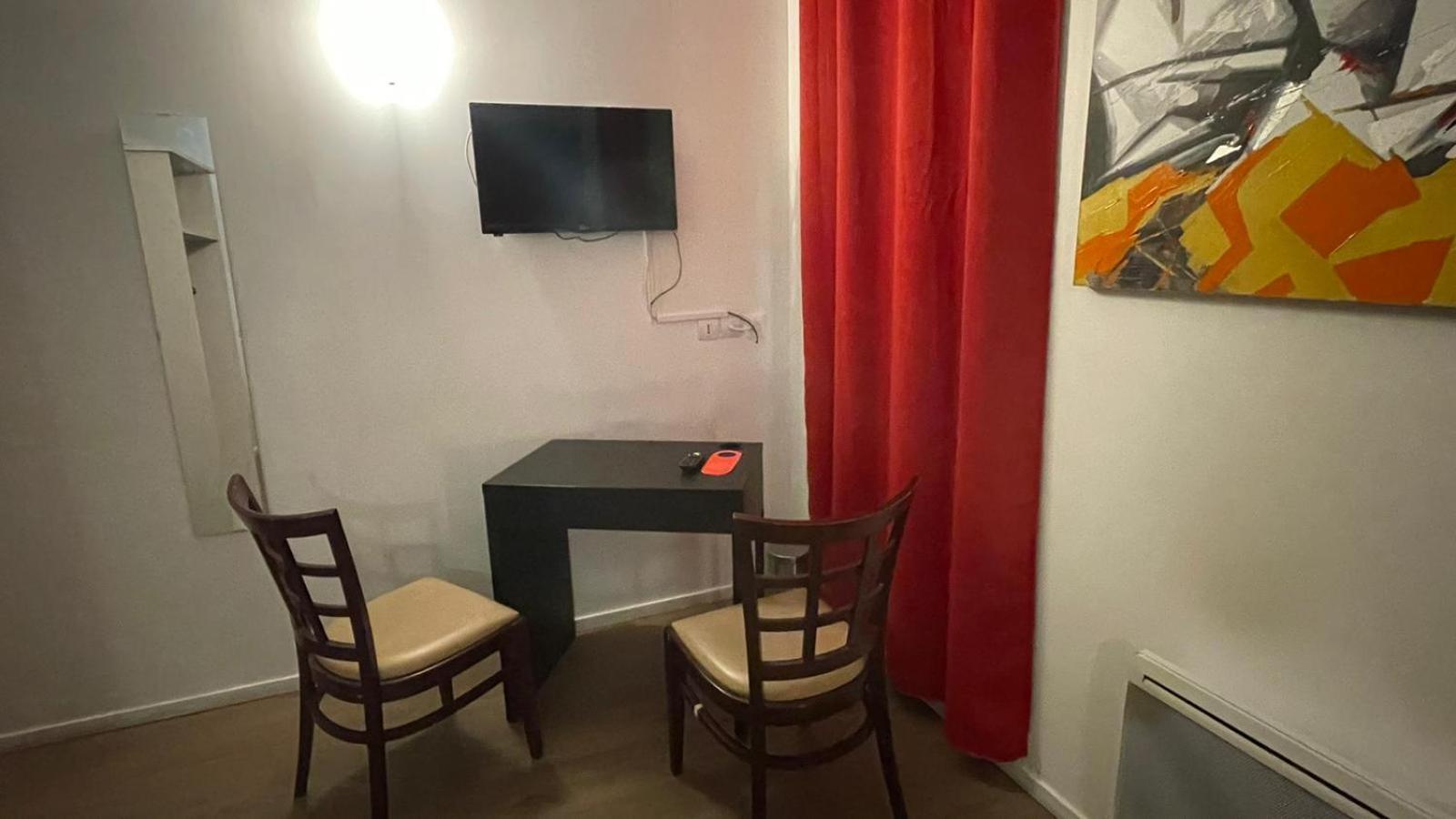 Hotel- Restaurant Le Saint Quentin Dış mekan fotoğraf