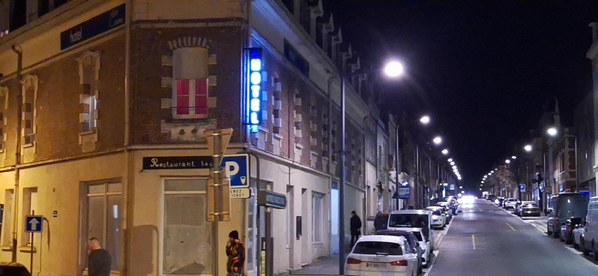 Hotel- Restaurant Le Saint Quentin Dış mekan fotoğraf