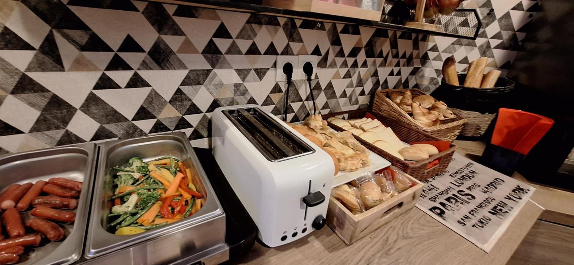 Hotel- Restaurant Le Saint Quentin Dış mekan fotoğraf